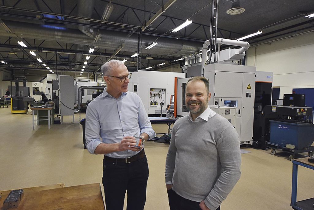 Olof Karlsson och Lars Andersson delar tron på en ljus framtid för svenska tillverkningsindustri. 